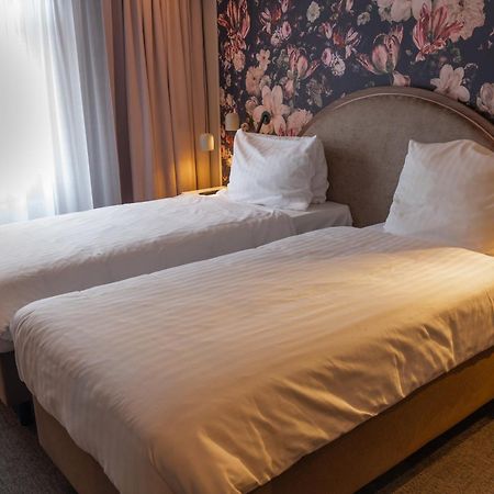 Van Der Valk Hotel ฮิลเดสไฮม์ ภายนอก รูปภาพ