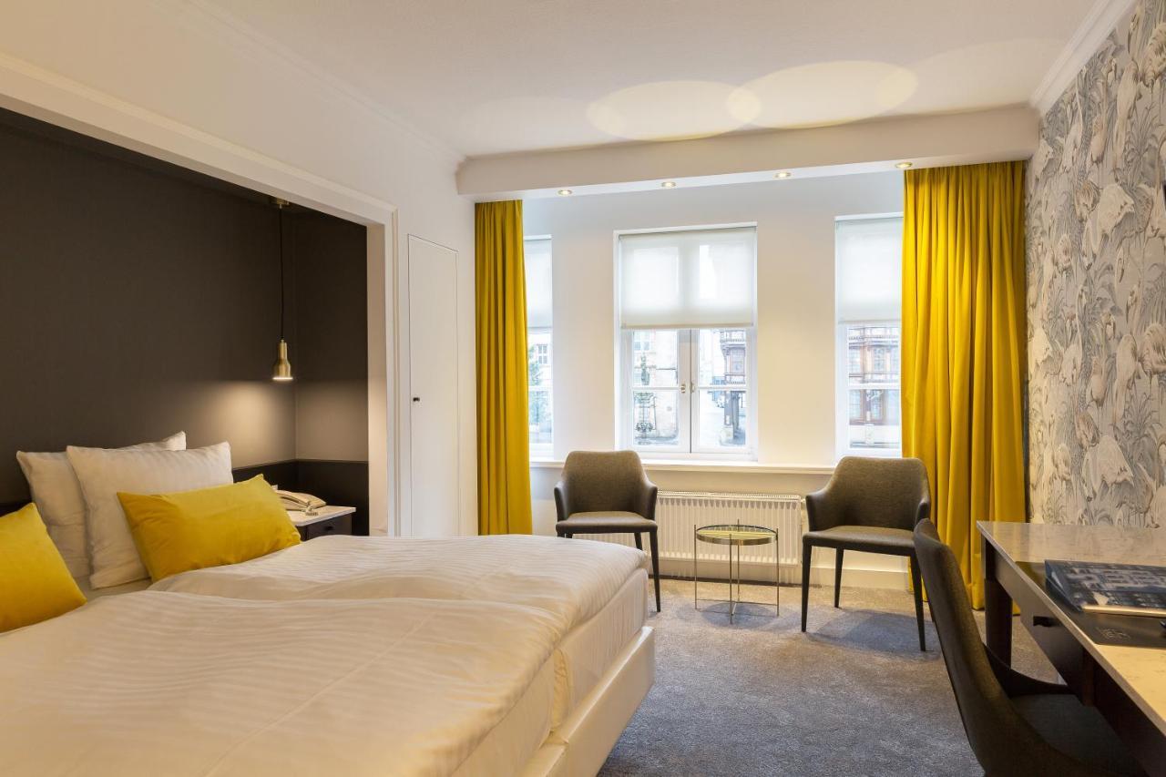 Van Der Valk Hotel ฮิลเดสไฮม์ ภายนอก รูปภาพ